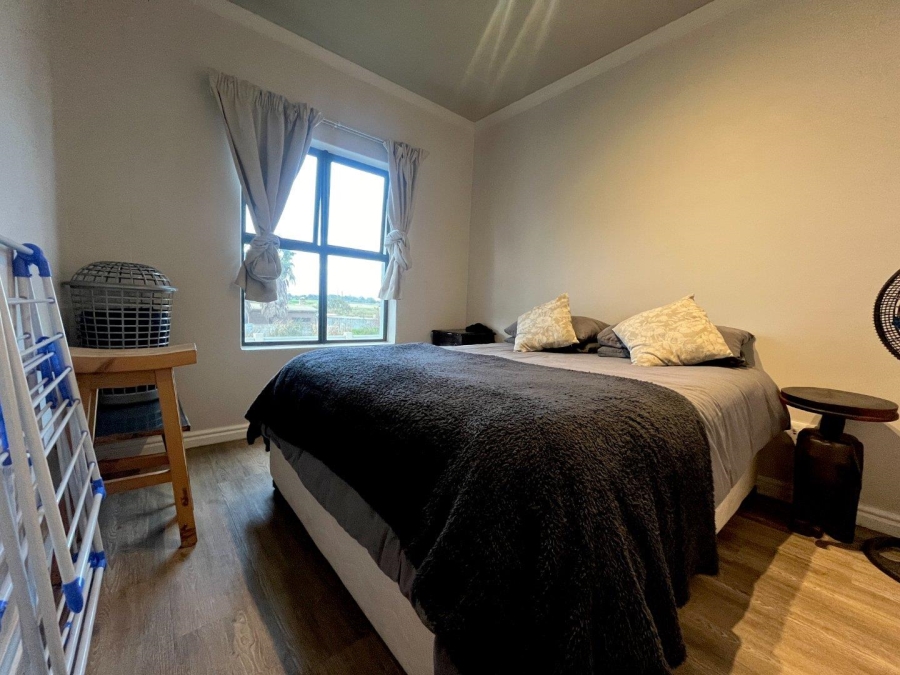 2 Bedroom Property for Sale in Buh Rein Estate Western Cape